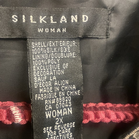 Gorgeous very slightly used Silkland 2x jacket . - Picture 2 of 6